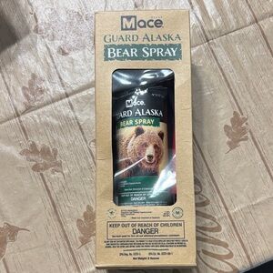 MACE Guard Alaska Bear Spray - Green and Brown